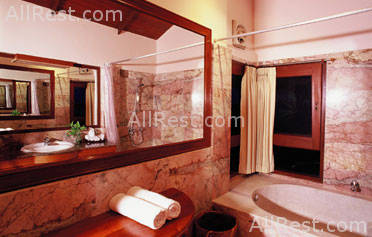 Sandalwood Luxury Villas 8